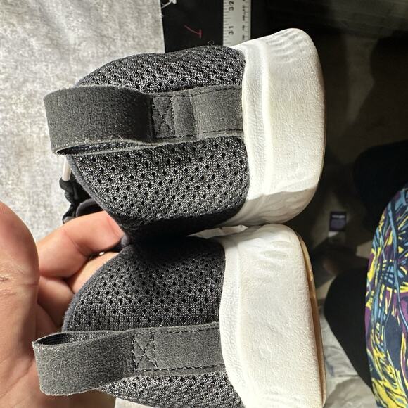 NEW BALANCE FRESH FOAM SPORT V1 BLACK ATHLETIC SHOE WOMEN 8.5 - Picture 5 of 7